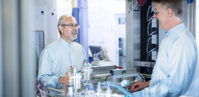 DÖRTLÜ BAĞLANTI: GELECEĞİN BİLGİSAYAR ÇİPLERİ İÇİN YENİ YARI İLETKEN