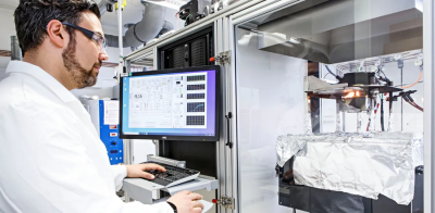 KAPALI DEVRE UYGULAMALARDA KULLANILMAK ÜZERE ALEV GECİKTİRİCİLER İÇEREN SÜRDÜRÜLEBİLİR PLASTİKLER